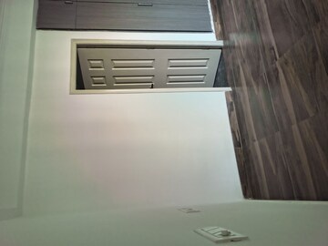 Room in 3 BHK Apartment at Migsun Twiinz, Eta Ii Greater Noida – for Sale