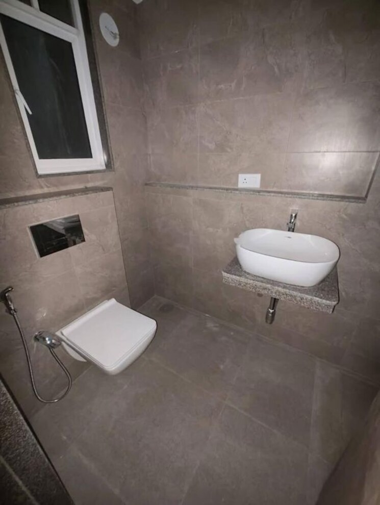 Bathroom, godrej-nest-kandivali 1 Bedroom 428 Sq.Ft. Apartment In Kandivali East Mumbai 10006358