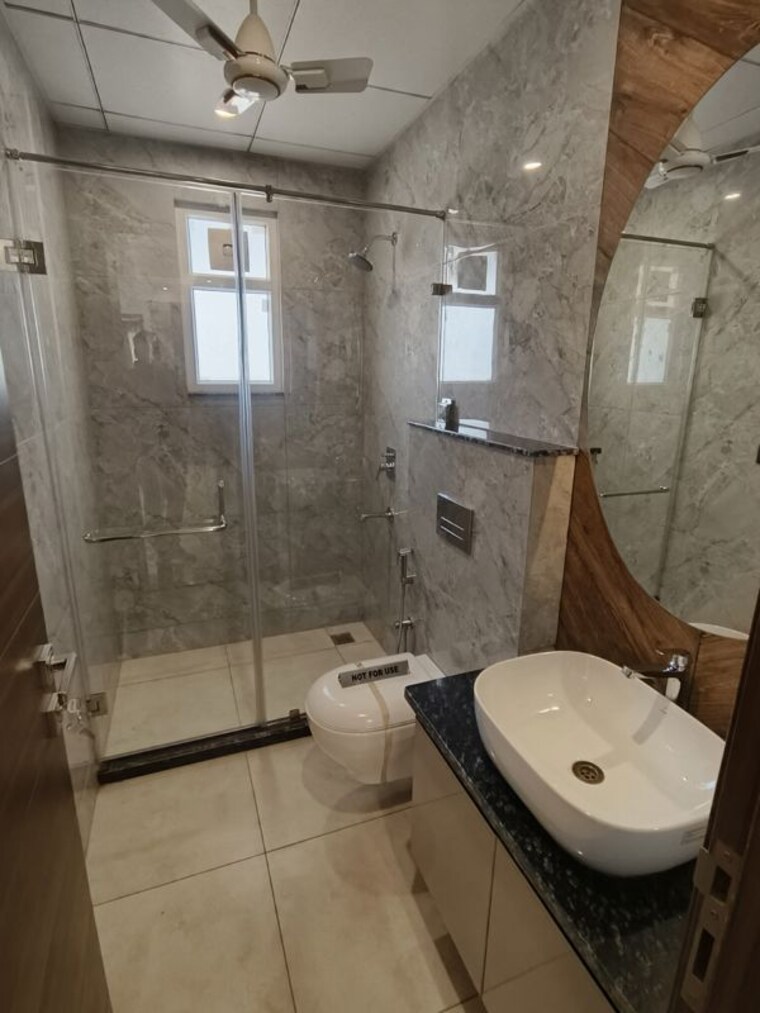 Bathroom, raj-one-good-earth 3.5 Bedroom 1700 Sq.Ft. Builder Floor In Sector 71 Gurgaon 10006386
