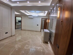 Kitchen in 4 BHK Builder Floor at DLF City Centre, Sector 28 – for Sale