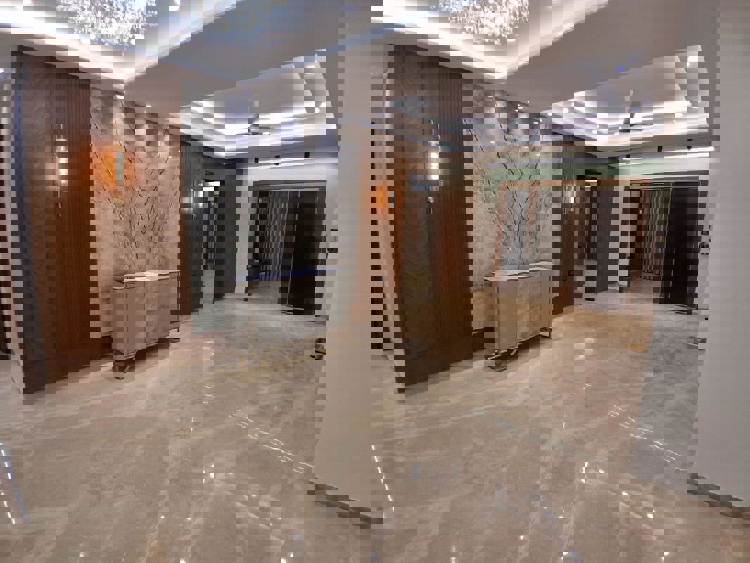 4 BHK 1800 Sq.Ft. Builder Floor in DLF City Centre