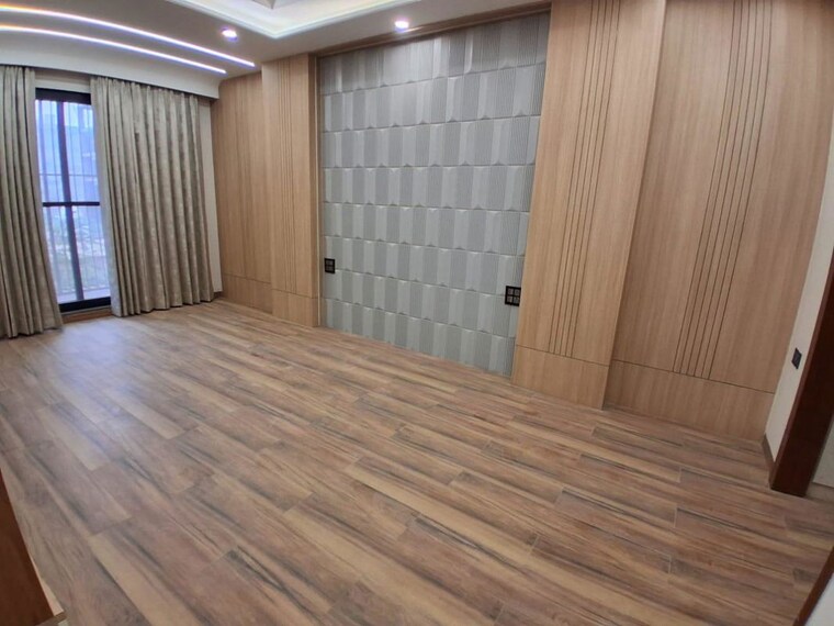 Room, dlf-city-centre 4 Bedroom 1800 Sq.Ft. Builder Floor In Sector 28 Gurgaon 10006394