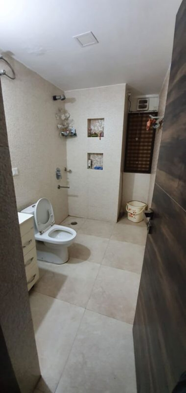 Bathroom, puri-the-pranayam 3.5 Bedroom 2184 Sq.Ft. Apartment In Sector 82 Faridabad 10006373