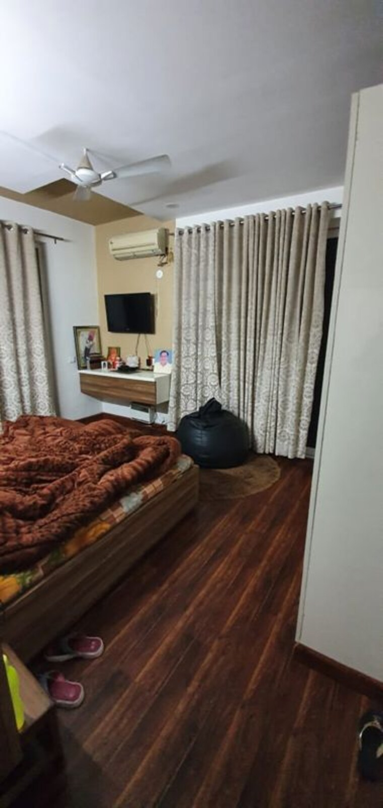 Bedroom, puri-the-pranayam 3.5 Bedroom 2184 Sq.Ft. Apartment In Sector 82 Faridabad 10006373