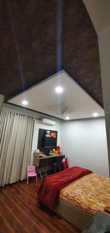 Furnished Amenities in 3.5 BHK Apartment at Puri The Pranayam, Sector 82 – for Sale
