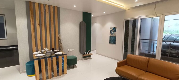Living Room, yash-vastu-park-land-homes 3 Bedroom 1570 Sq.Ft. Apartment In Ghorpadi Pune 10006348
