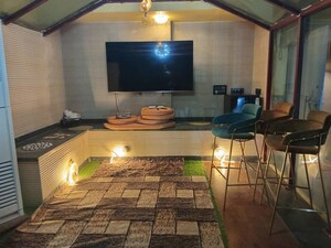 Terrace in 4 BHK Apartment at Emaar MGF Emerald Hills, Sector 65 – for Rent