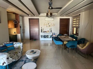 Living Room in 4 BHK Apartment at Emaar MGF Emerald Hills, Sector 65 – for Rent