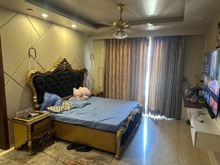 Bedroom, emaar-mgf-emerald-hills 4 Bedroom 2700 Sq.Ft. Apartment In Sector 65 Gurgaon 10006431