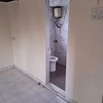 Bathroom in 1 BHK Apartment at Lokhandwala – for Rent