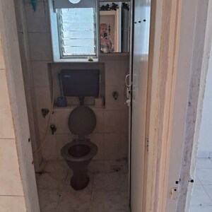 Bathroom in 1 BHK Apartment at Lokhandwala – for Rent