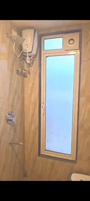 Furnished Amenities in 2 BHK Apartment at Lodha Amara, Kolshet Road – for Rent