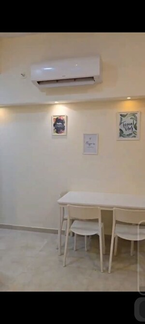 Furnished Amenities in 2 BHK Apartment at Lodha Amara, Kolshet Road – for Rent