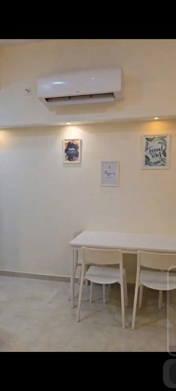 Furnished Amenities in 2 BHK Apartment at Lodha Amara, Kolshet Road – for Rent