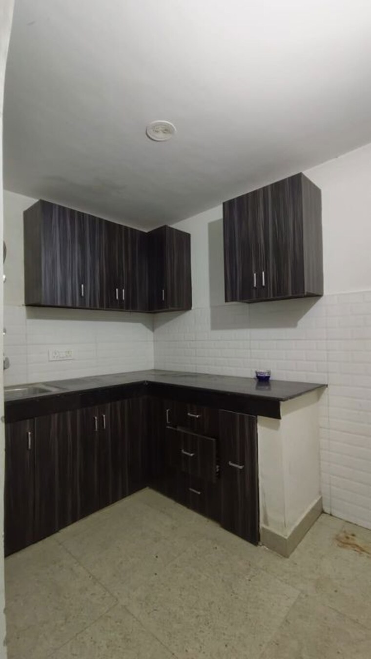 Kitchen, saket 2 Bedroom 1000 Sq.Ft. Apartment In Saket Delhi 10006522