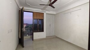 Room in 2 BHK Apartment at Saket – for Rent
