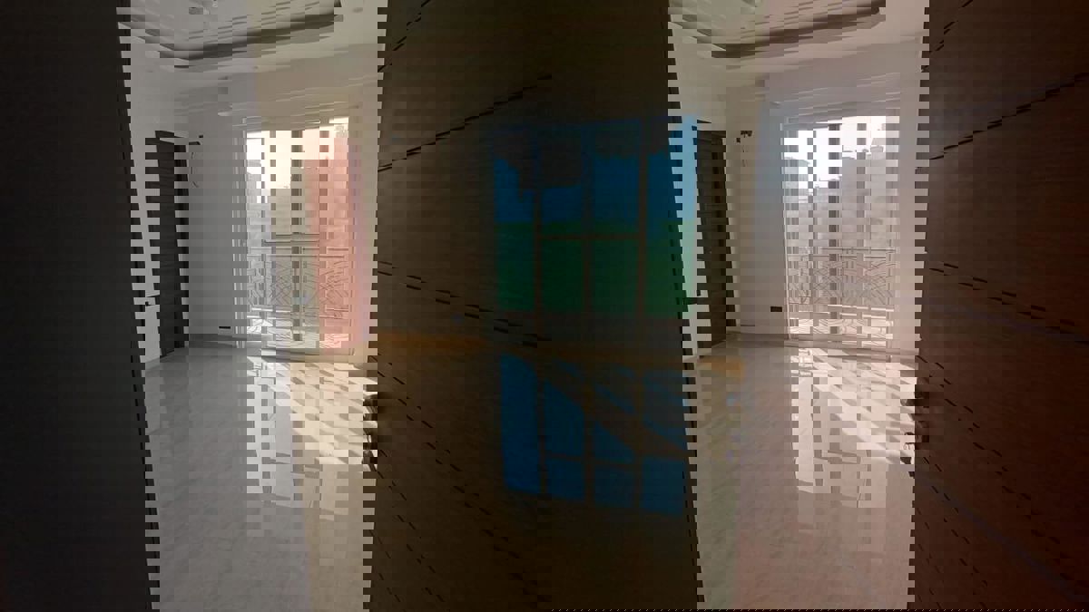 4 BHK + Servant Room Builder Floor For Sale in Sector 67