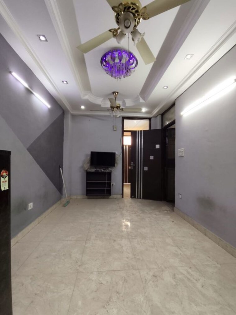 Room, saket 1 Bedroom 600 Sq.Ft. Apartment In Saket Delhi 10006543