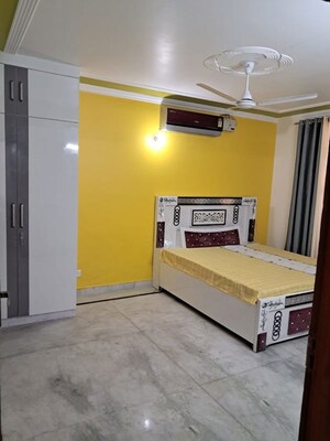 Bedroom in 2 BHK Builder Floor at Paryavaran Complex – for Rent