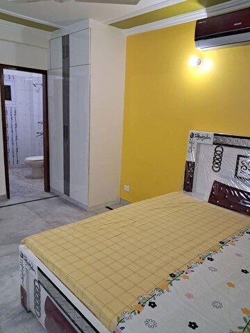 Bedroom in 2 BHK Builder Floor at Paryavaran Complex – for Rent