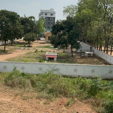  Plot For Sale in Tadepalli