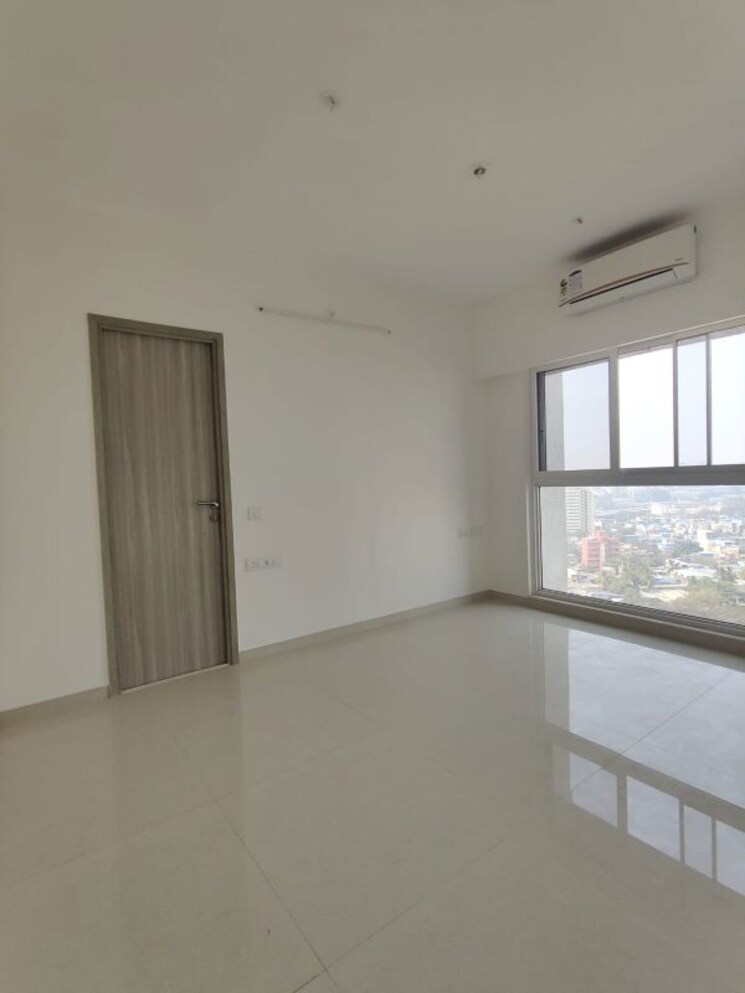Room, rustomjee-erika 2 Bedroom 615 Sq.Ft. Apartment In Bandra East Mumbai 10006531