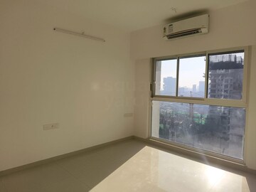 Room in 2 BHK Apartment at Rustomjee Erika, Bandra East – for Sale