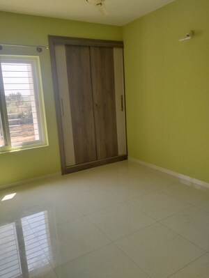 Room in 2 BHK Apartment at Casagrand Lorenza, Kogilu – for Rent