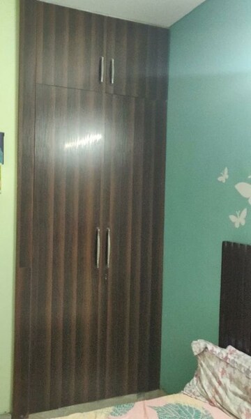 Furnished Amenities in 3.5 BHK Builder Floor at Shiv Sai Ozone Park, Sector 86 – for Sale