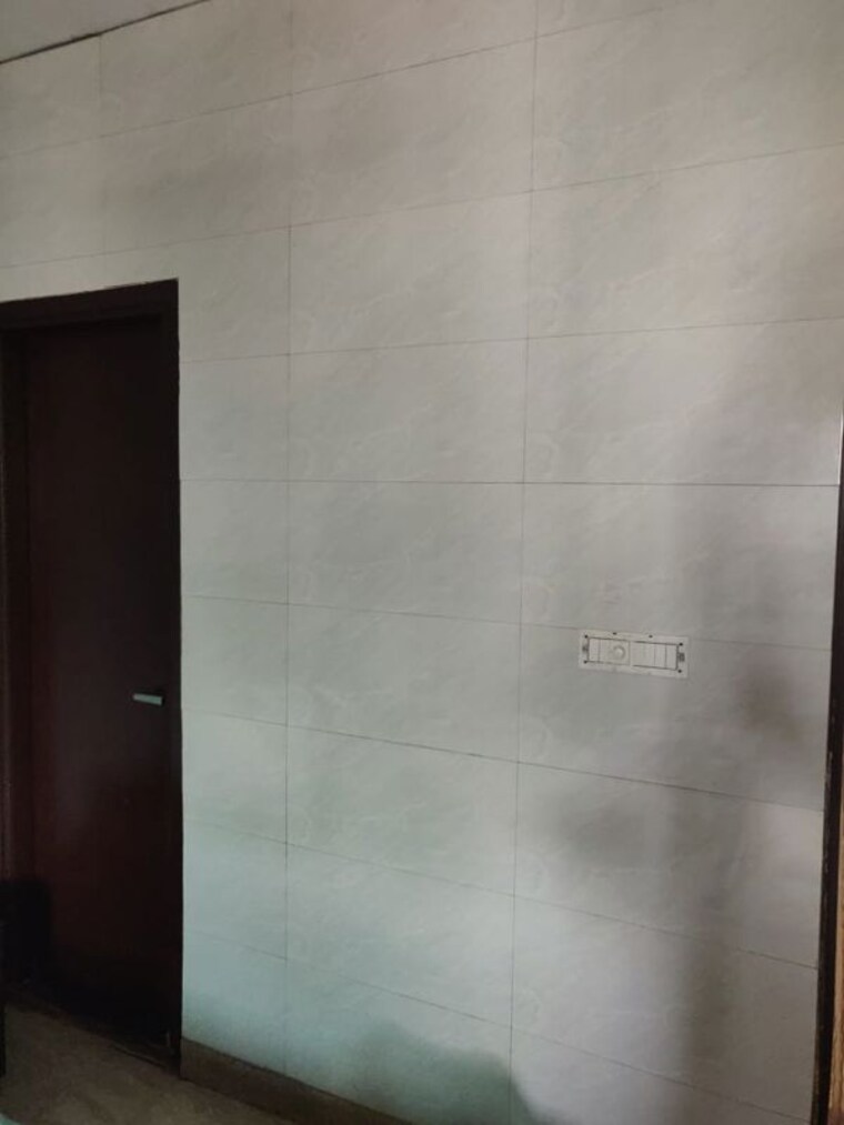 Room, shiv-sai-ozone-park 3.5 Bedroom 1709 Sq.Ft. Builder Floor In Sector 86 Faridabad 10006626