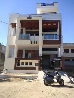 4 BHK + Pooja Room,Study Room,Extra Room Villa For Sale in Hoskote
