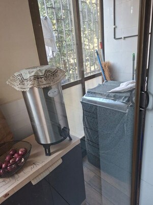  1 BHK Apartment at Bandra West – for Rent