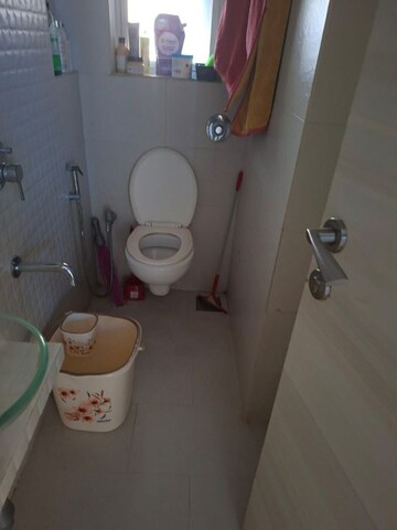 Bathroom in 1 BHK Apartment at Bandra West – for Rent