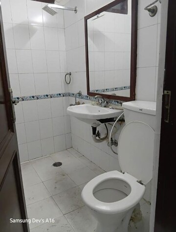 Bathroom in 1 BHK Builder Floor at Malviya Nagar – for Rent