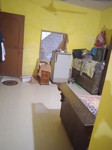 Room in 6+ BHK Independent House at Sheetalpuri – for Sale