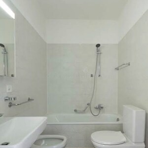 Bathroom in 3.5 BHK Builder Floor at Ultima 107, Sector 107 – for Sale