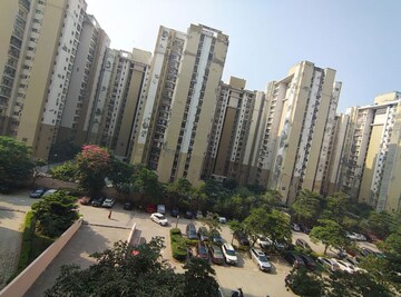 2 BHK Apartment – Exterior View View at Ajnara Daffodil, Sector 137 - for Rent
