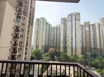 2 BHK Apartment – Exterior View View at Ajnara Daffodil, Sector 137 - for Rent