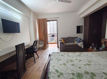 Bedroom in 2 BHK Apartment at Ajnara Daffodil, Sector 137 – for Rent