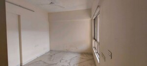 Room in 2 BHK Apartment at Blumen Apartments, Vikhroli West – for Rent