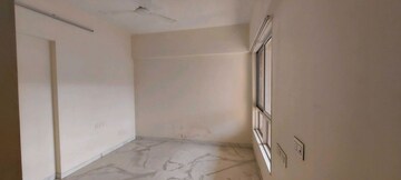 Room in 2 BHK Apartment at Blumen Apartments, Vikhroli West – for Rent