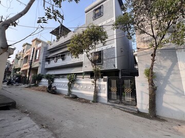  Office Space – Exterior View View at Telibandha - for Rent