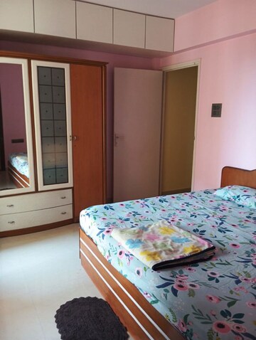 Bedroom in 2 BHK Apartment at Rustomjee Riviera, Malad West – for Rent