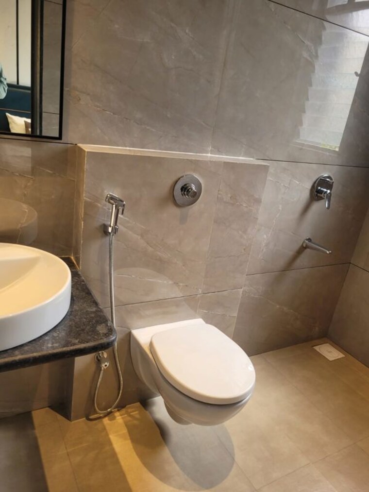 Bathroom, sankla-east-world 2 Bedroom 722 Sq.Ft. Apartment In Shewalwadi Pune 10006942