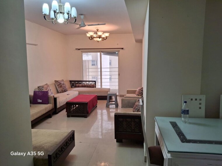 Master Bedroom, paras-tierea 3 Bedroom 1660 Sq.Ft. Apartment In Sector 137 Noida 10007055