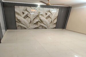 Parking in 3 BHK Builder Floor at Dwarka Mor – for Sale