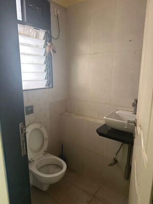 Bathroom in 2 BHK Apartment at Mayfair Housing Hillcrest, Vikhroli West – for Rent