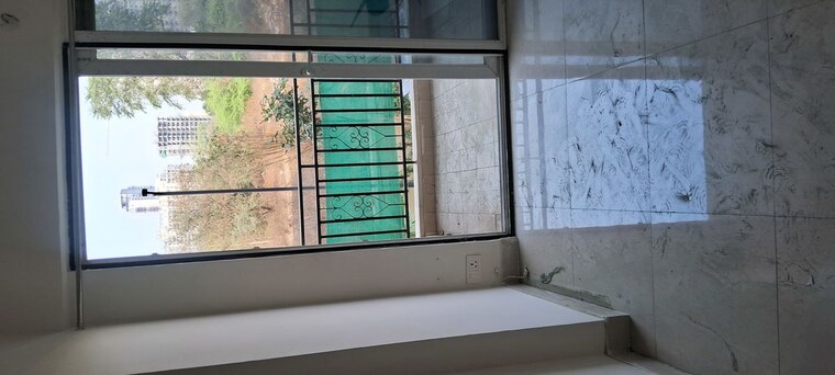 Balcony, signature-global-proxima 2 Bedroom 665 Sq.Ft. Apartment In Sector 89 Gurgaon 10007101