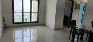 Room in 2 BHK Apartment at Mayfair Housing Hillcrest, Vikhroli West – for Rent