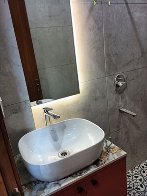 Furnished Amenities in 2 BHK Builder Floor at Salarpur – for Sale